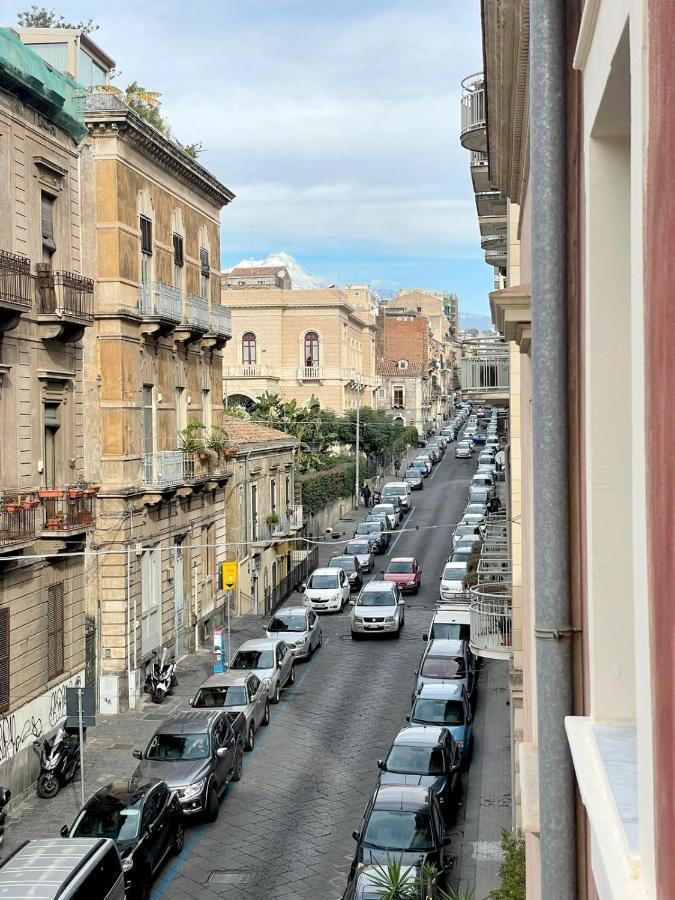 Civicocento Charming Rooms Катания Екстериор снимка